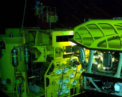 Subsea structure monitoring